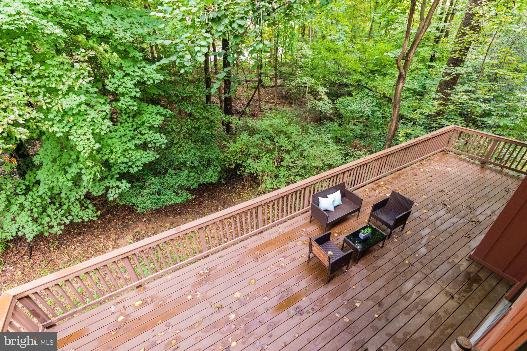 2103 Lirio Ct