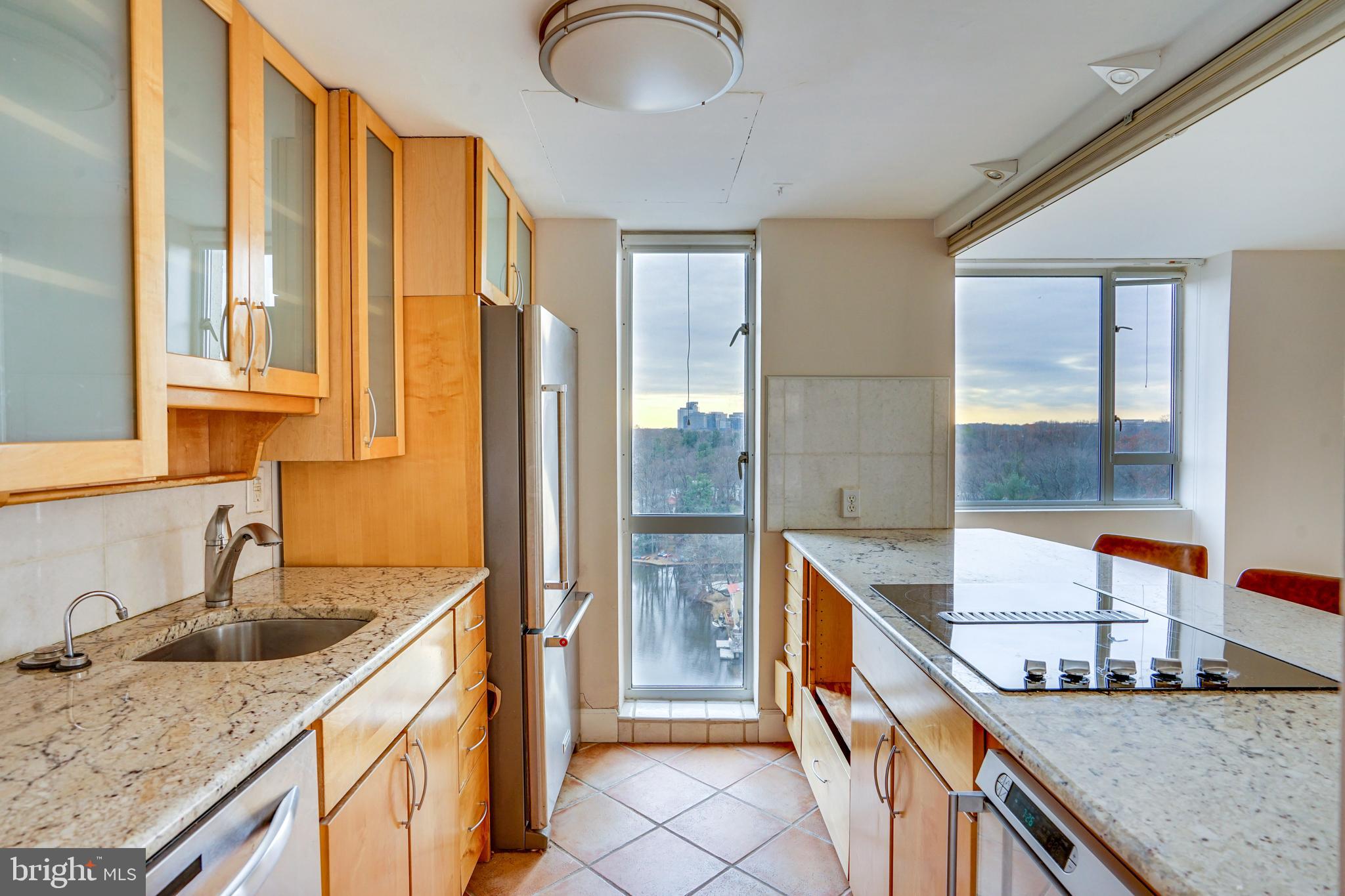 11400 WASHINGTON PLAZA W 1403