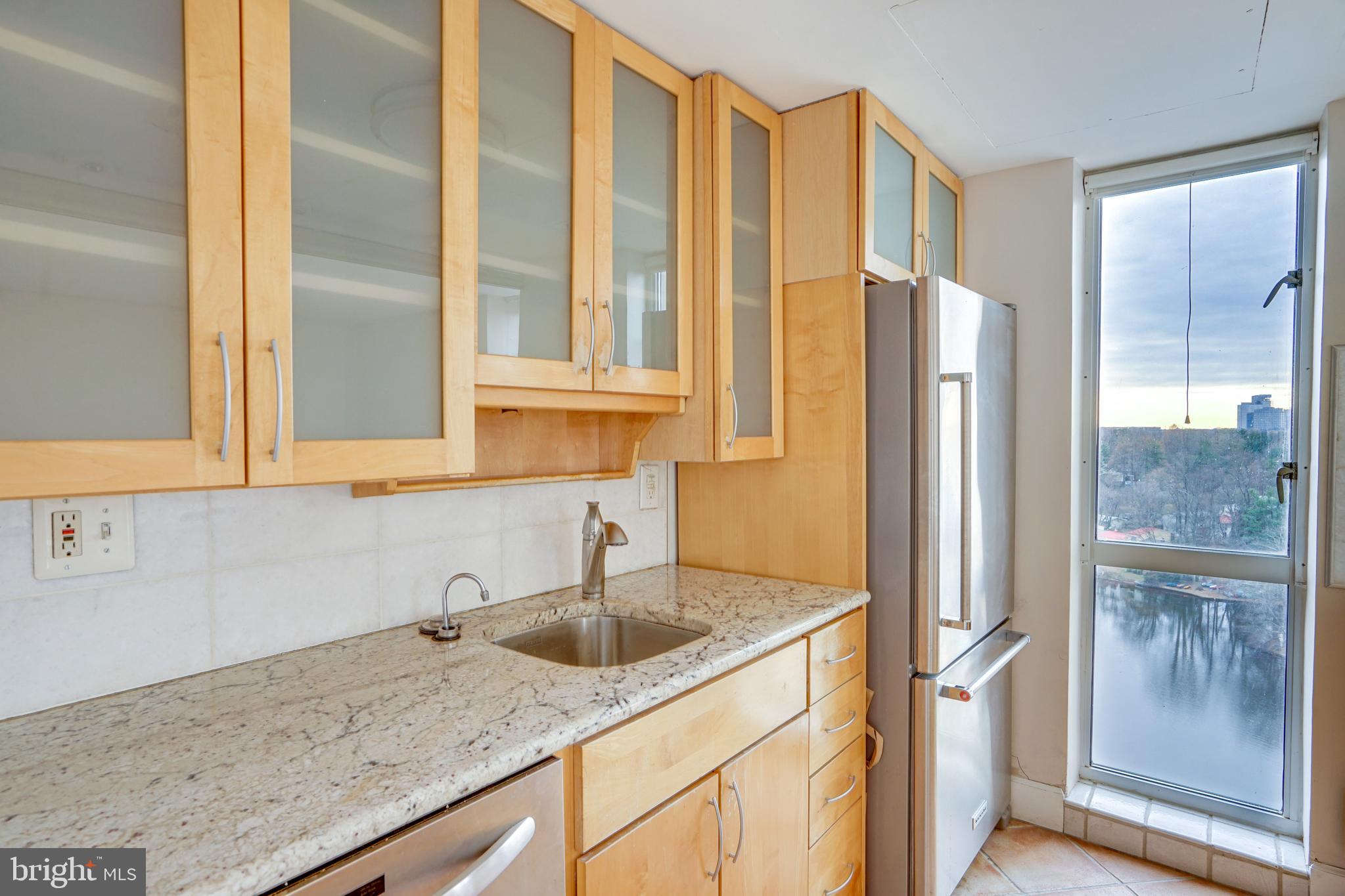 11400 WASHINGTON PLAZA W 1403