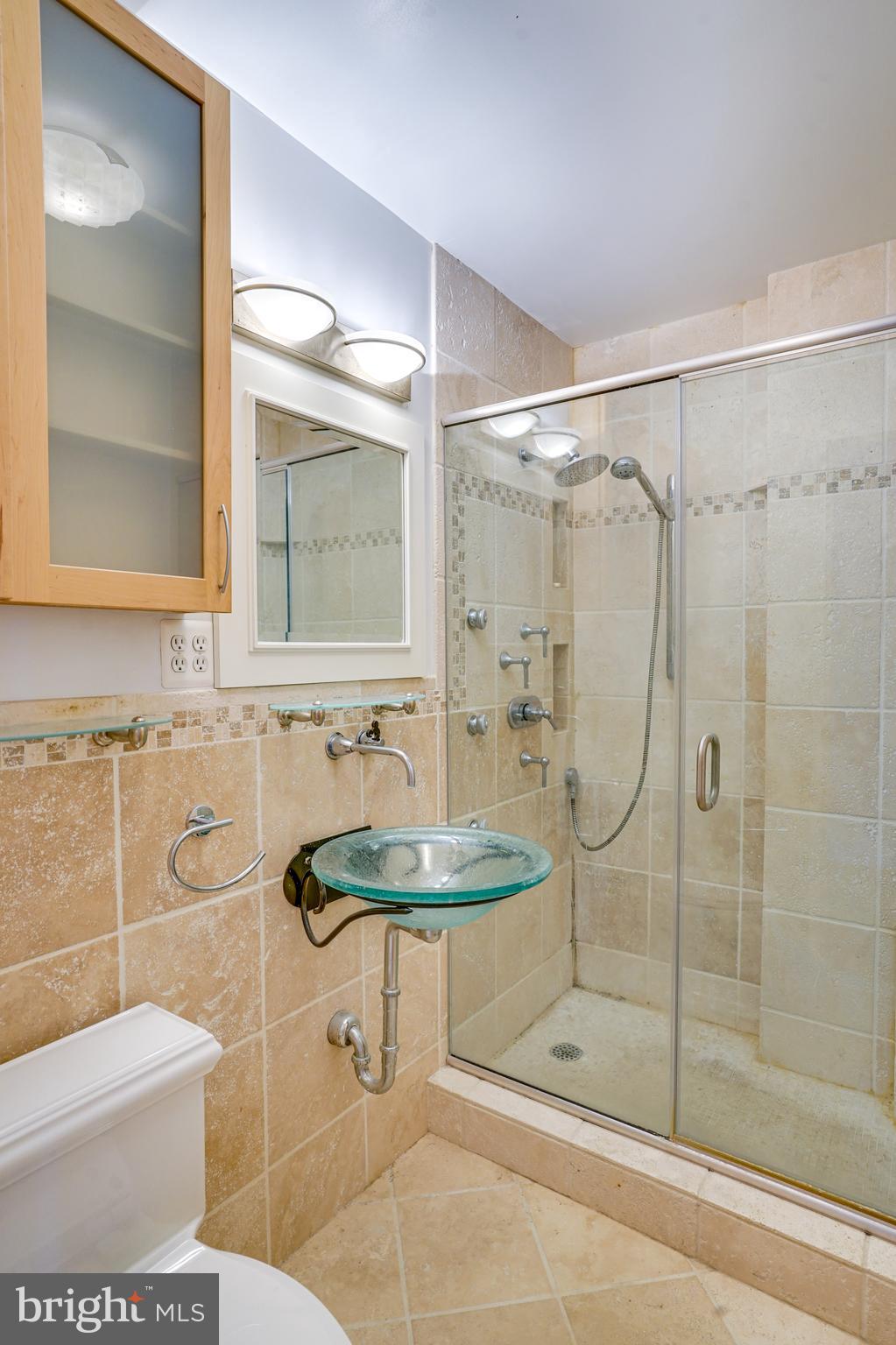 11400 WASHINGTON PLAZA W 1403