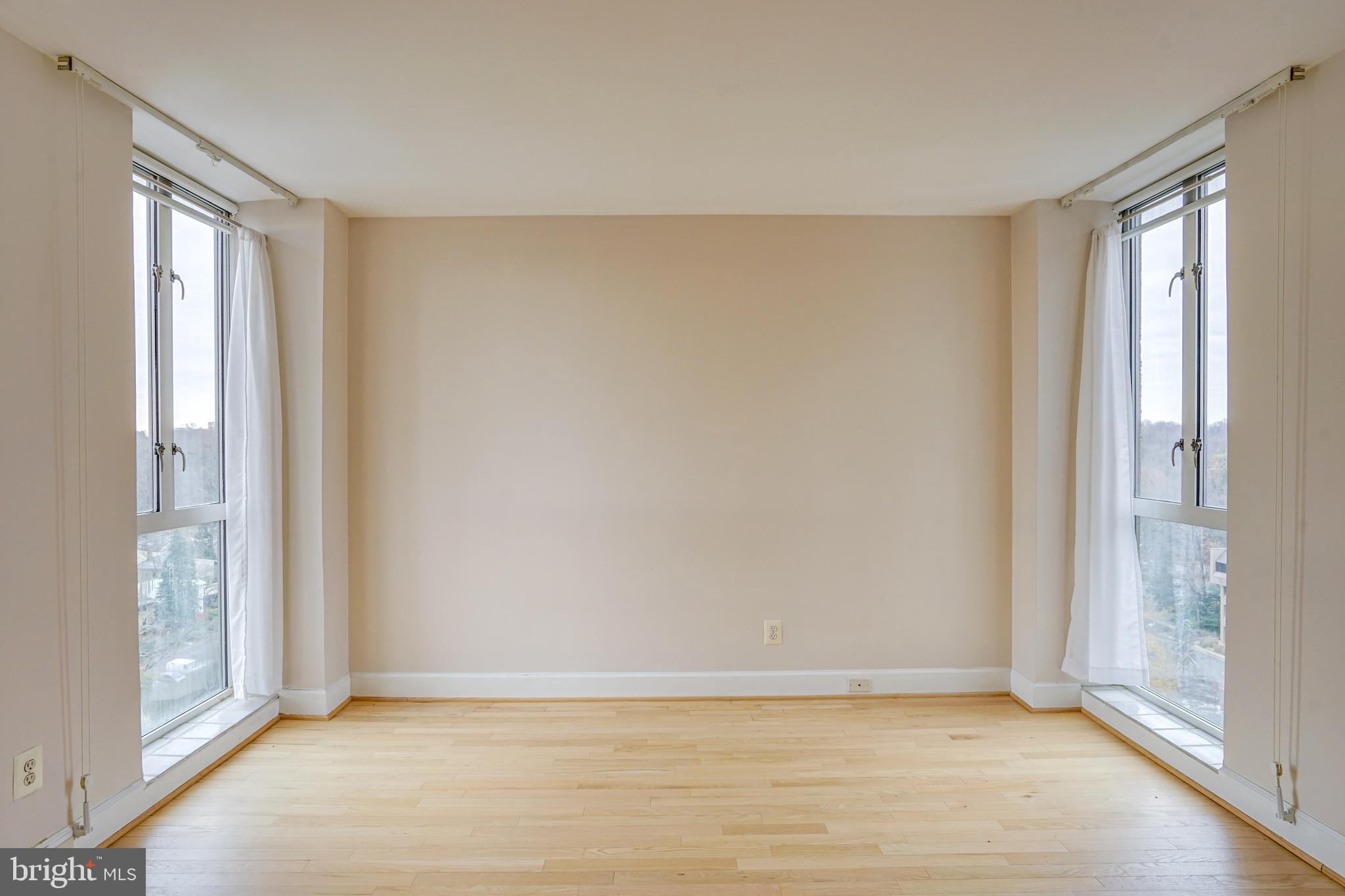 11400 WASHINGTON PLAZA W 1403