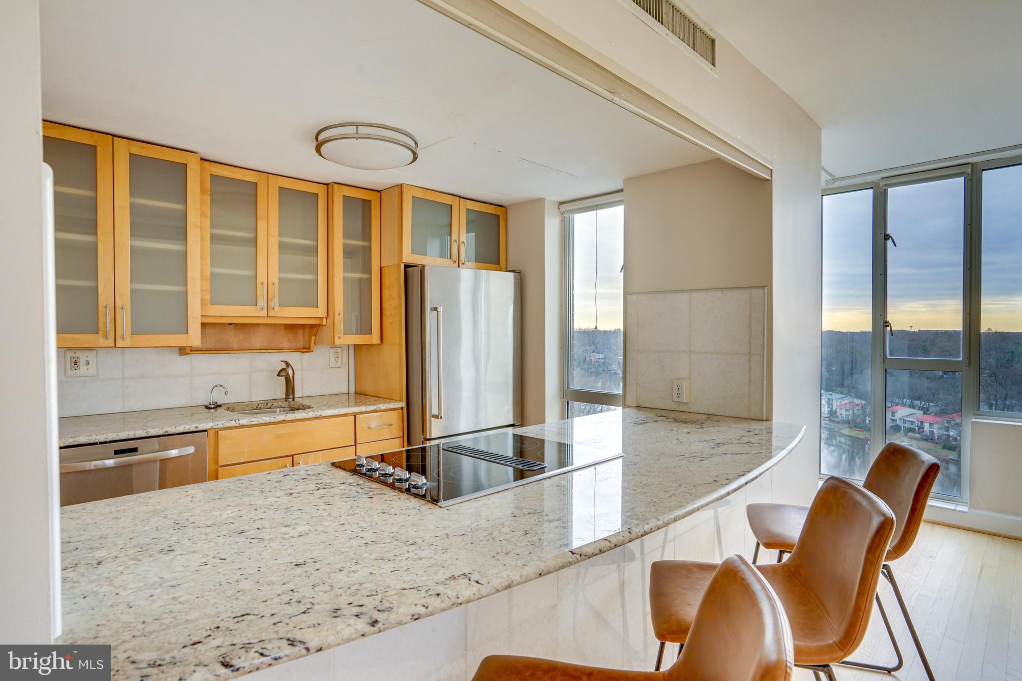 11400 WASHINGTON PLAZA W 1403