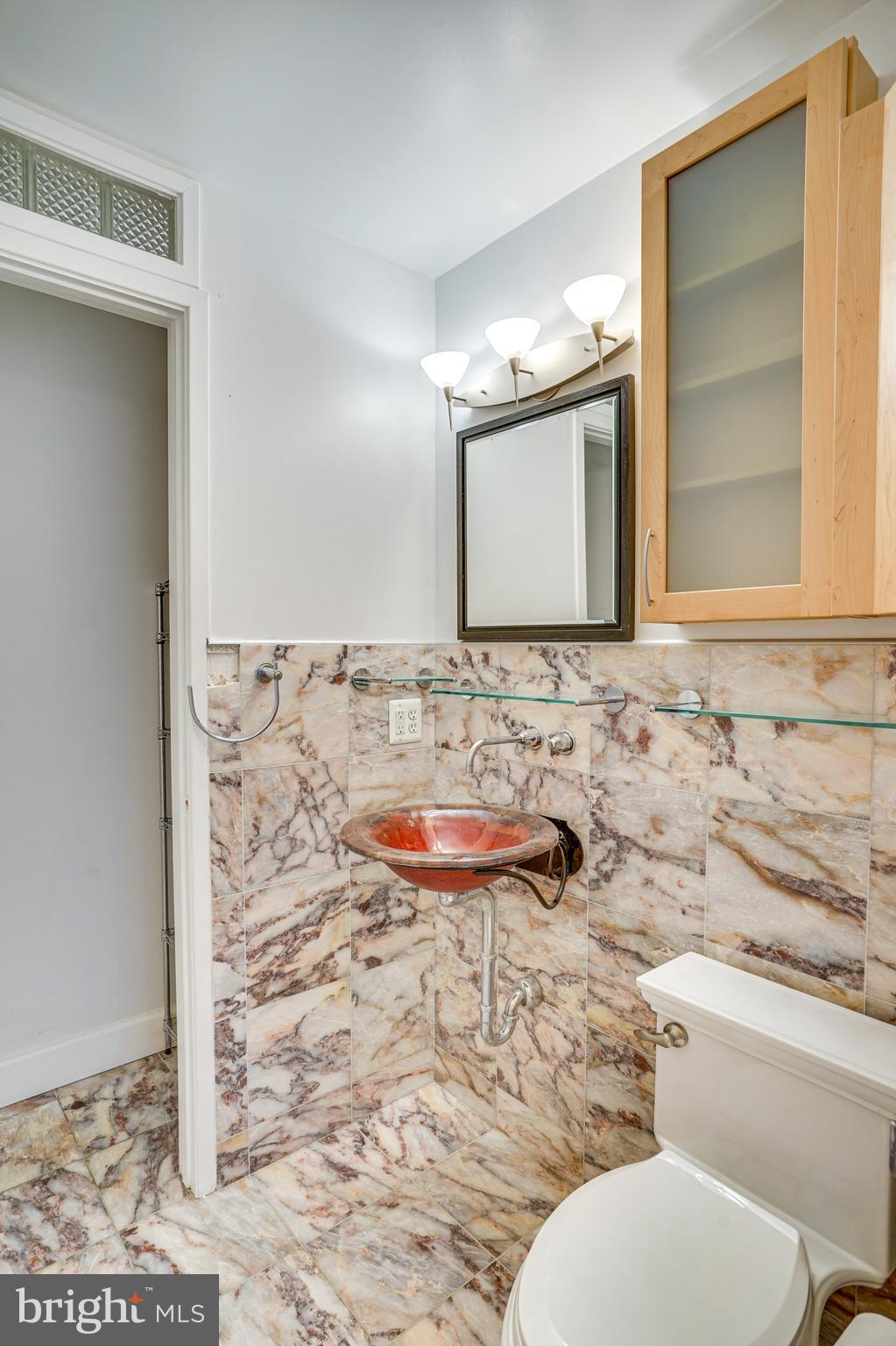 11400 WASHINGTON PLAZA W 1403