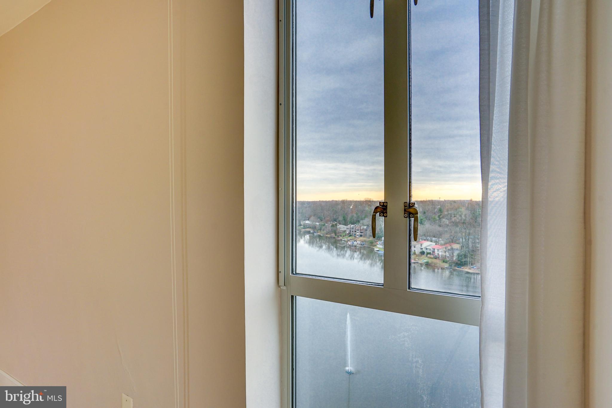 11400 WASHINGTON PLAZA W 1403