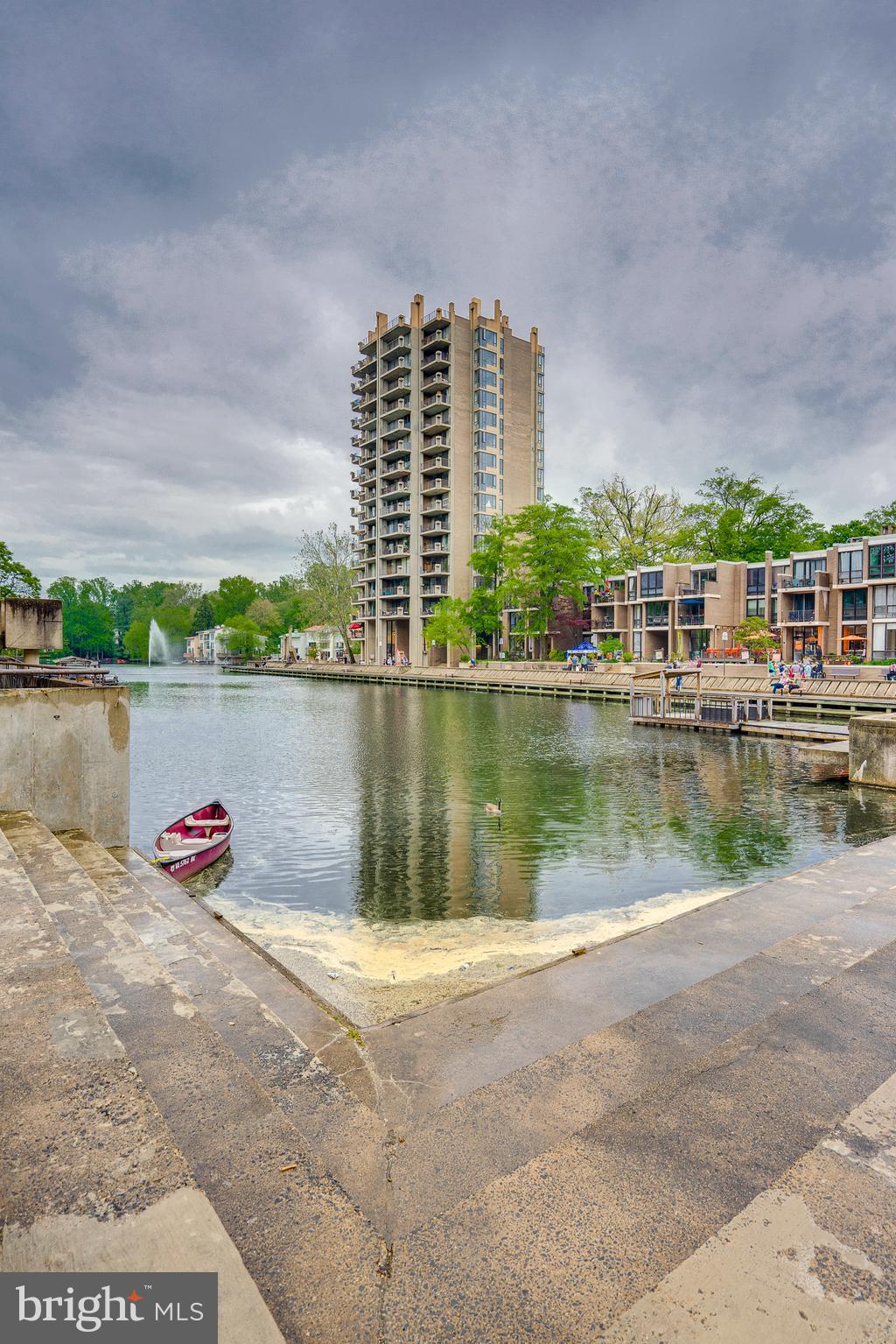 11400 Washington Plaza W #802