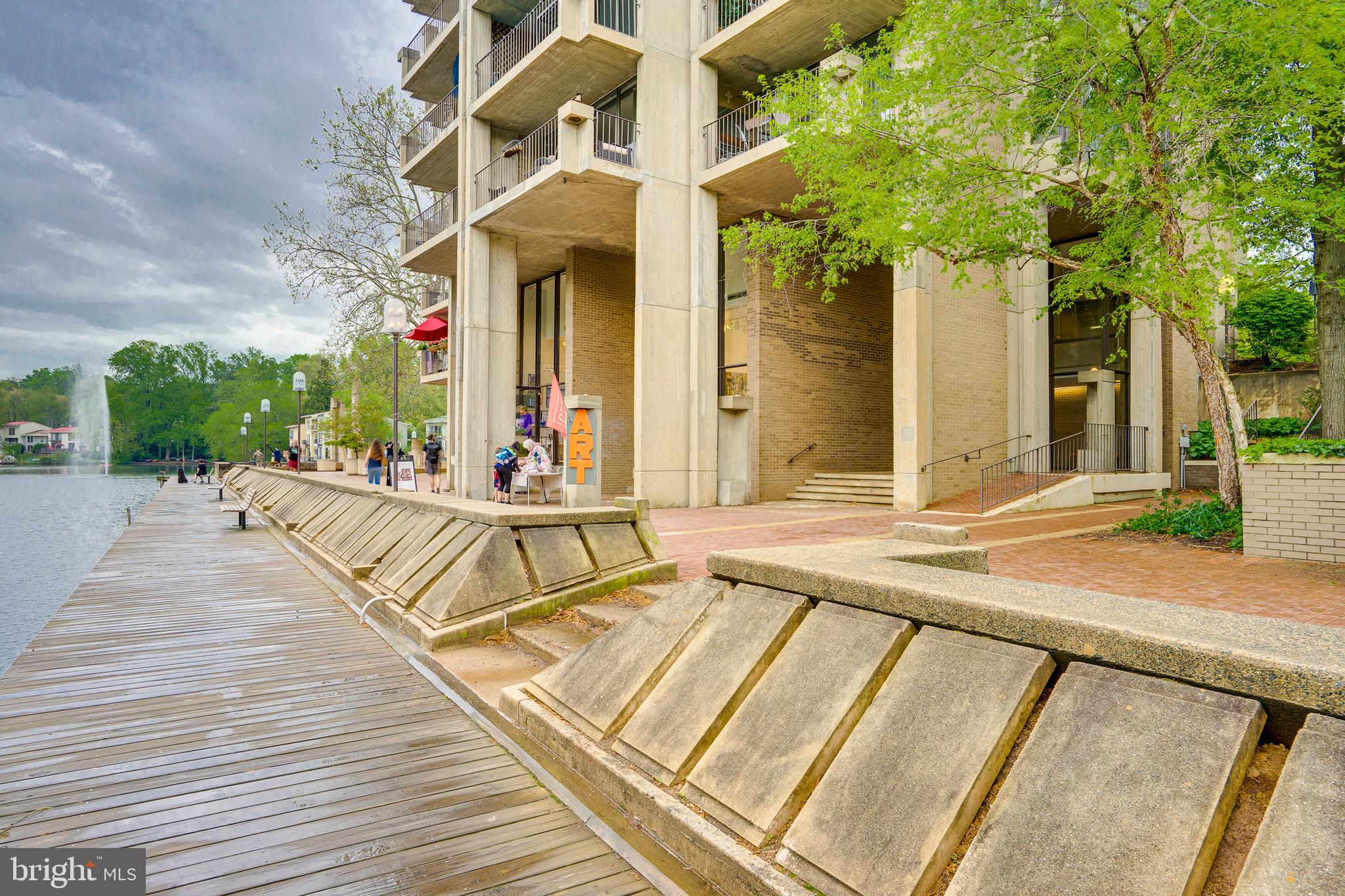 11400 Washington Plaza W #802