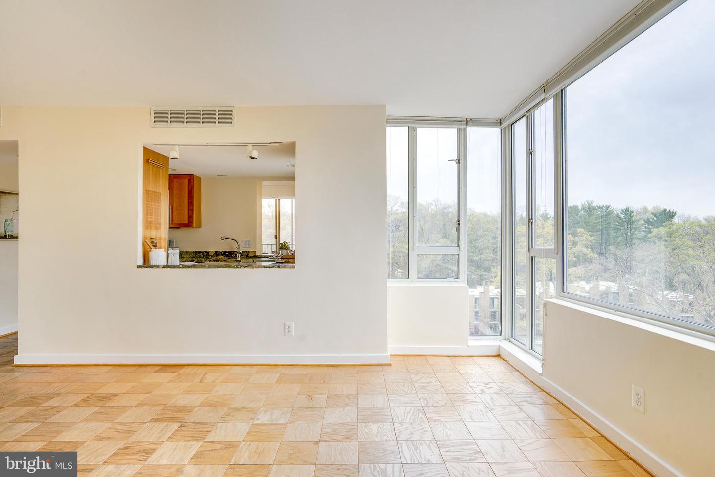 11400 Washington Plz W #803
