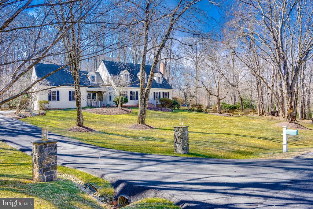 11135 Rich Meadow Dr