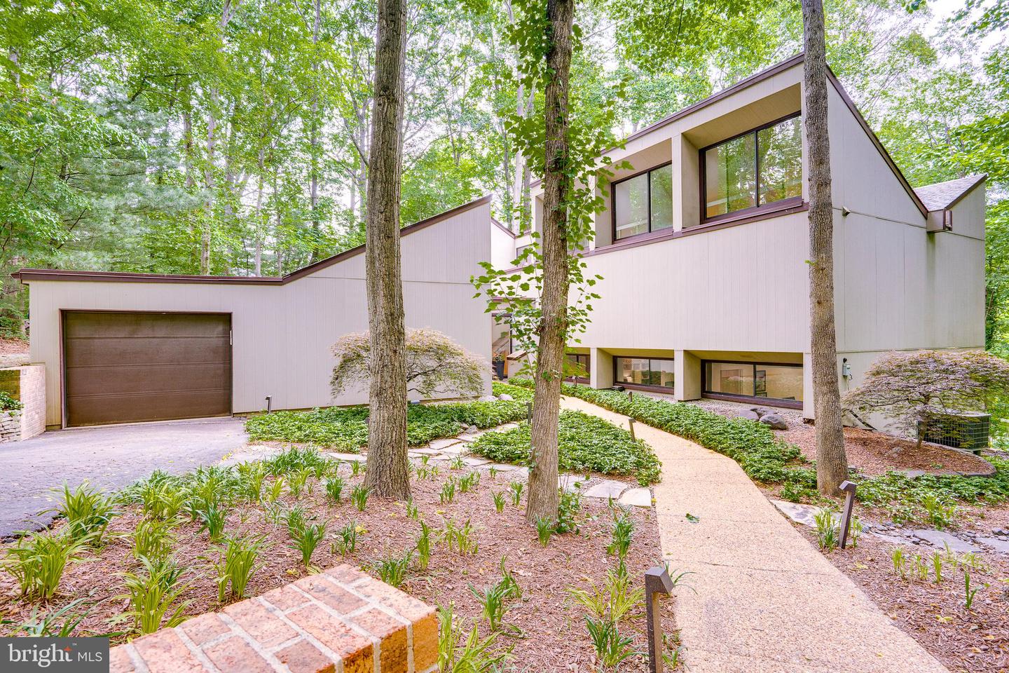 11405 Purple Beech Dr