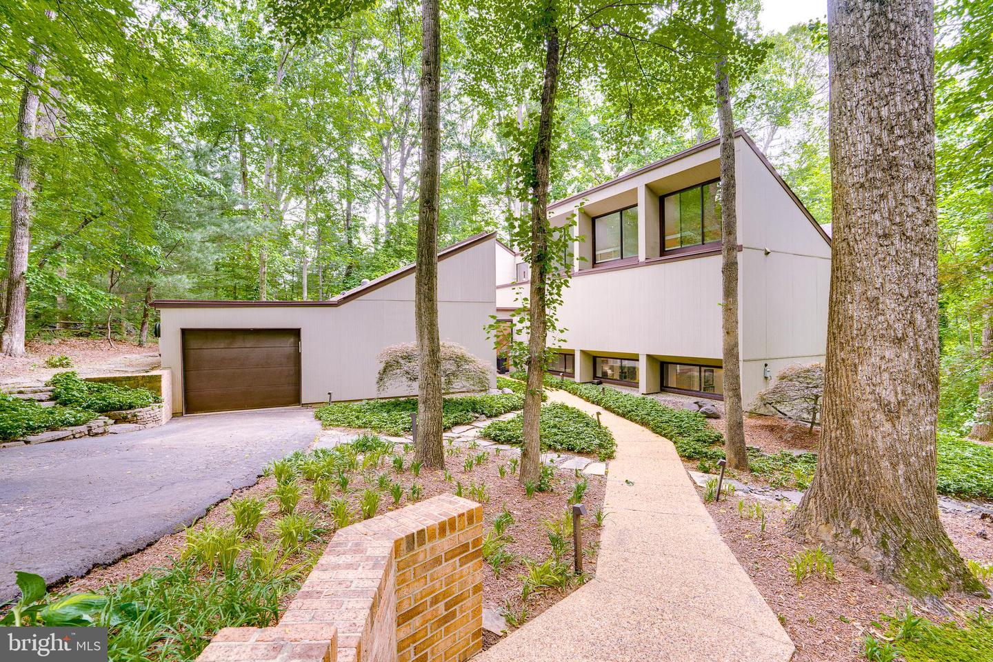 11405 Purple Beech Dr