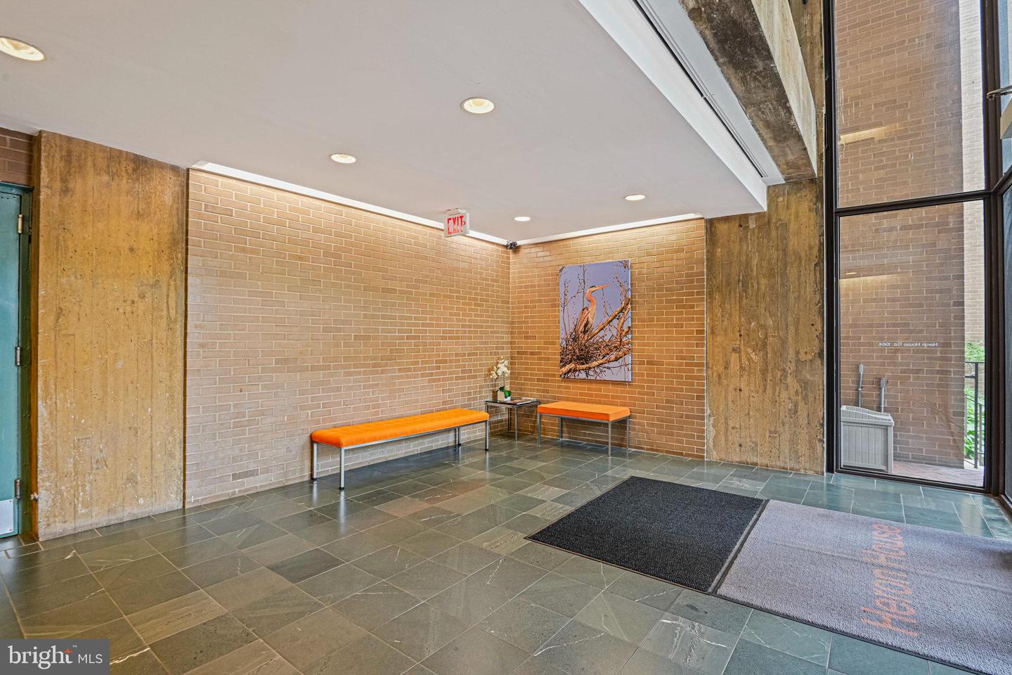 11400 Washington Plz W #405