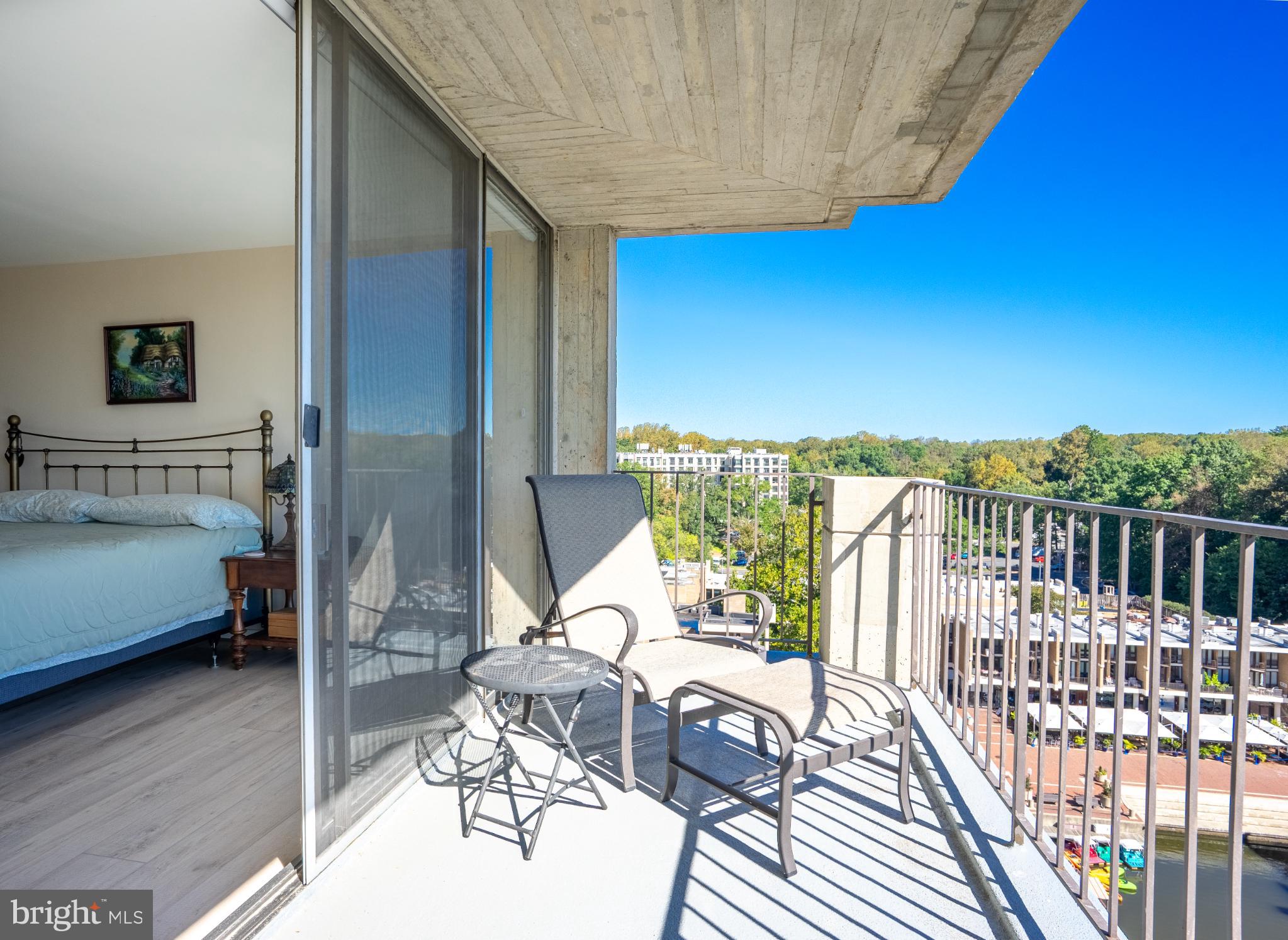 11400 WASHINGTON PLZ W