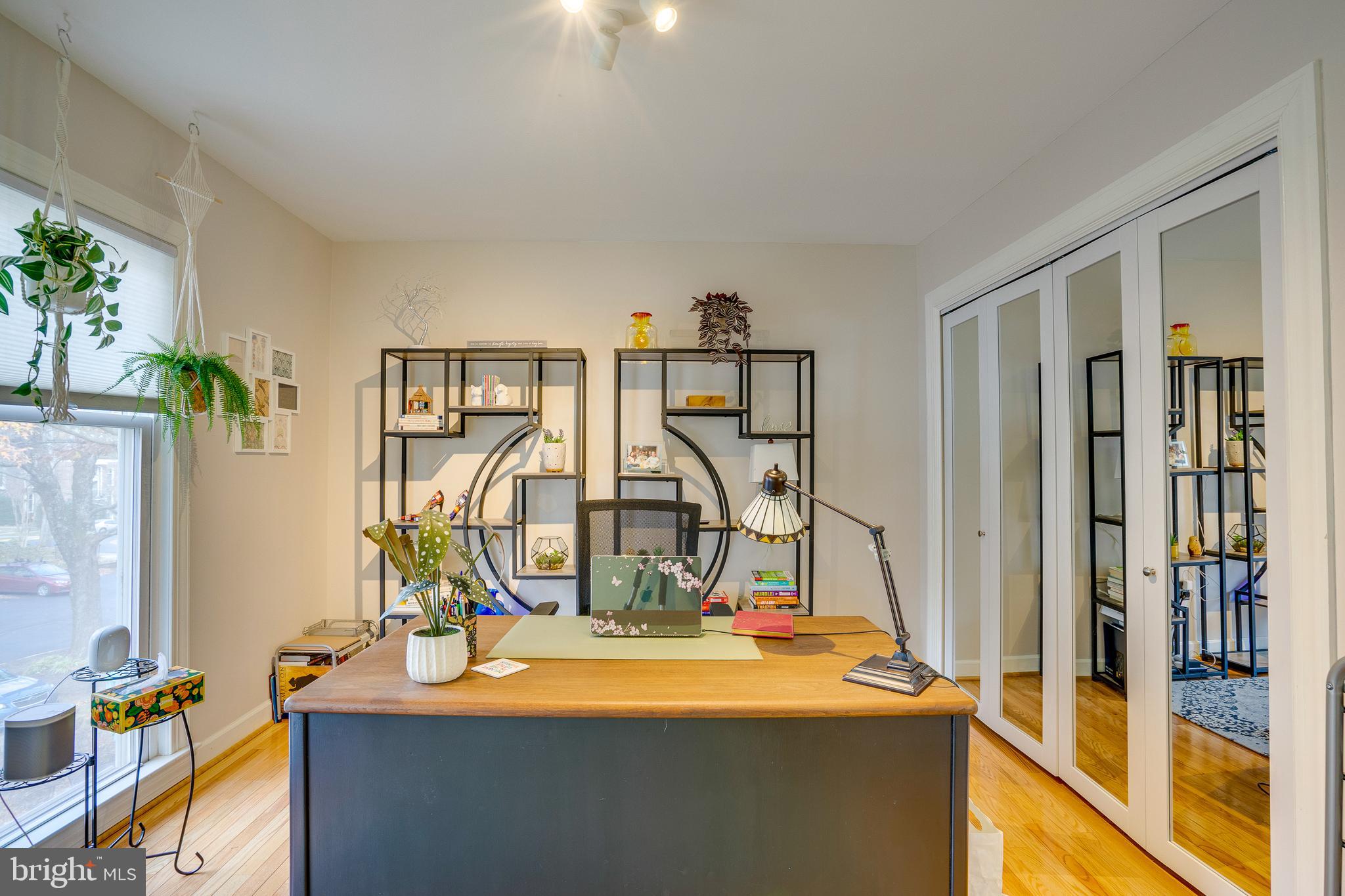 1640 WAINWRIGHT DRIVE