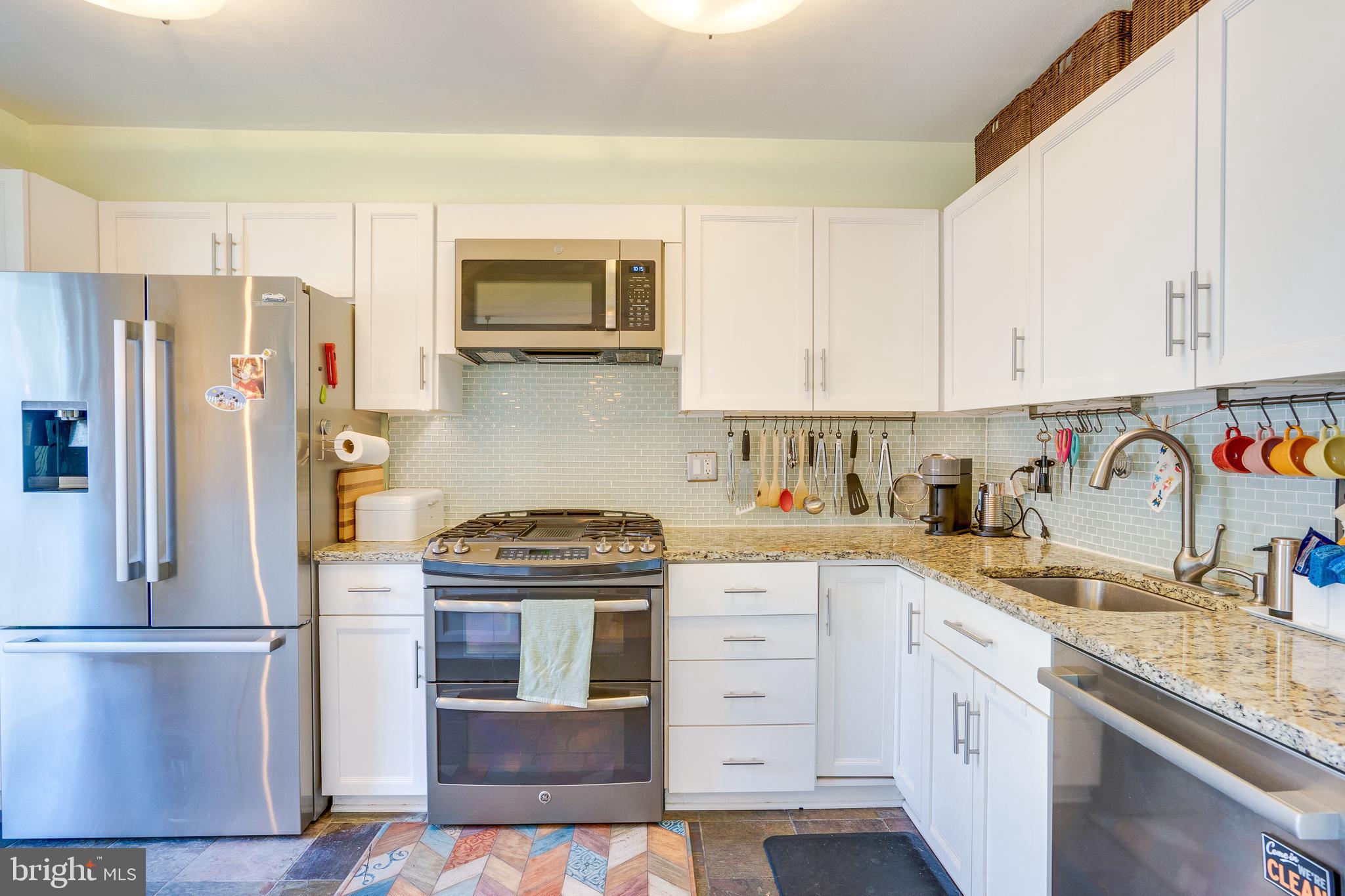 1640 WAINWRIGHT DRIVE