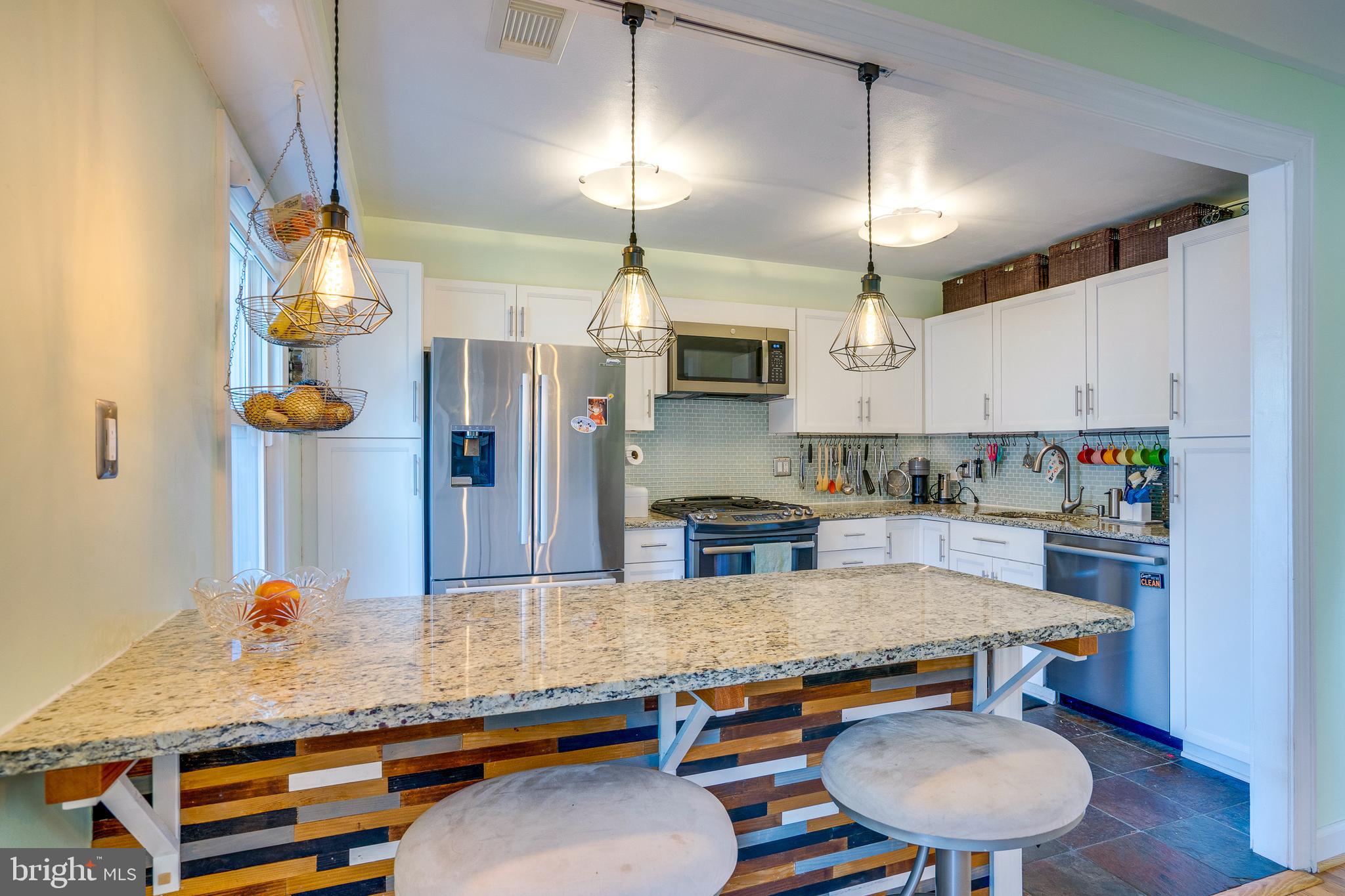 1640 WAINWRIGHT DRIVE