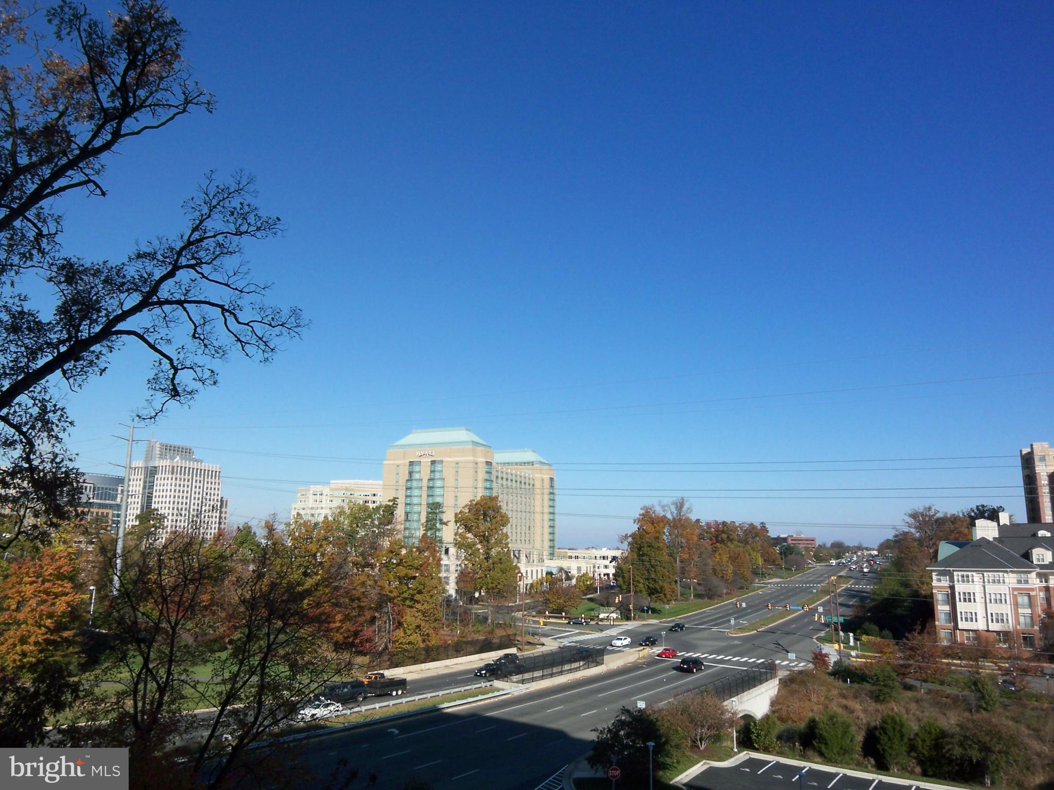 11800 SUNSET HILLS ROAD 608