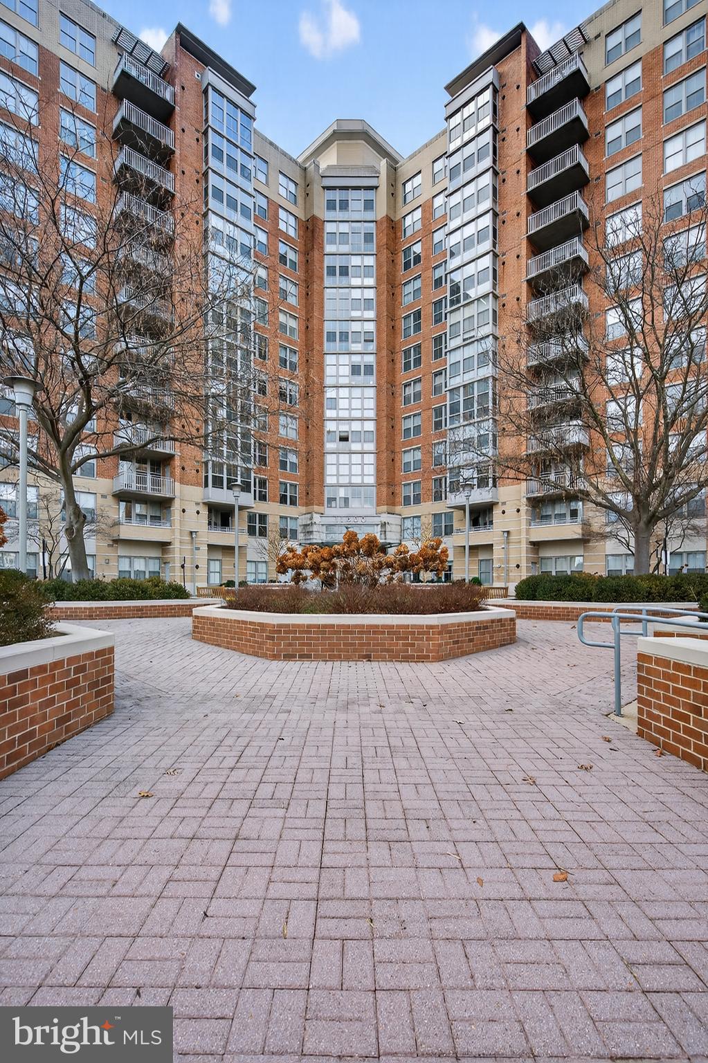 11800 SUNSET HILLS ROAD 608