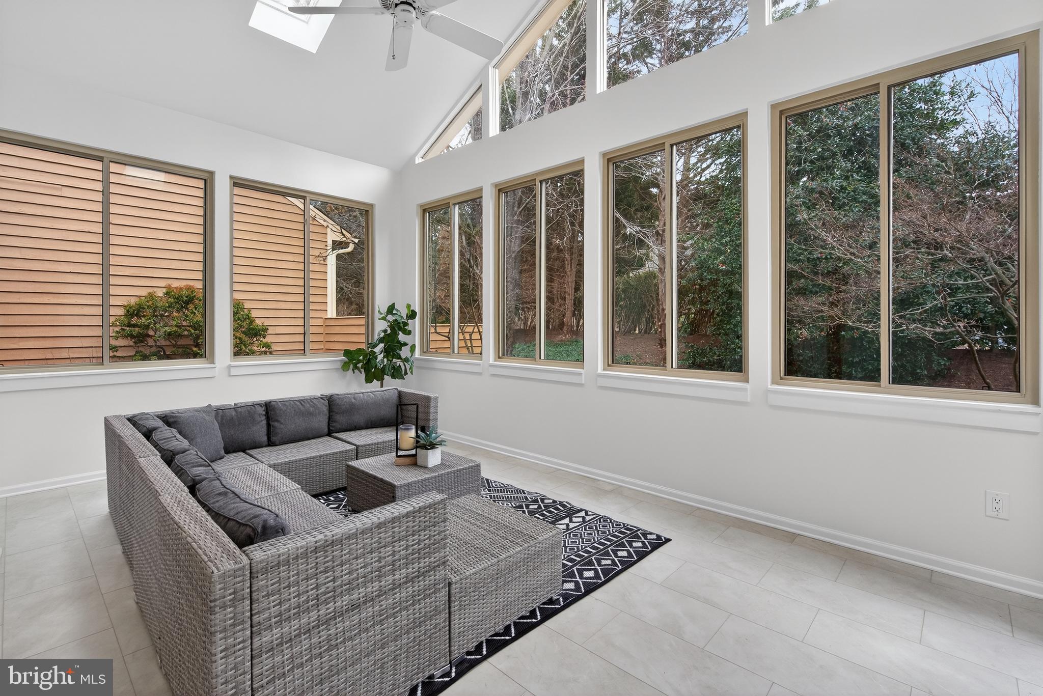 1419 BELCASTLE COURT