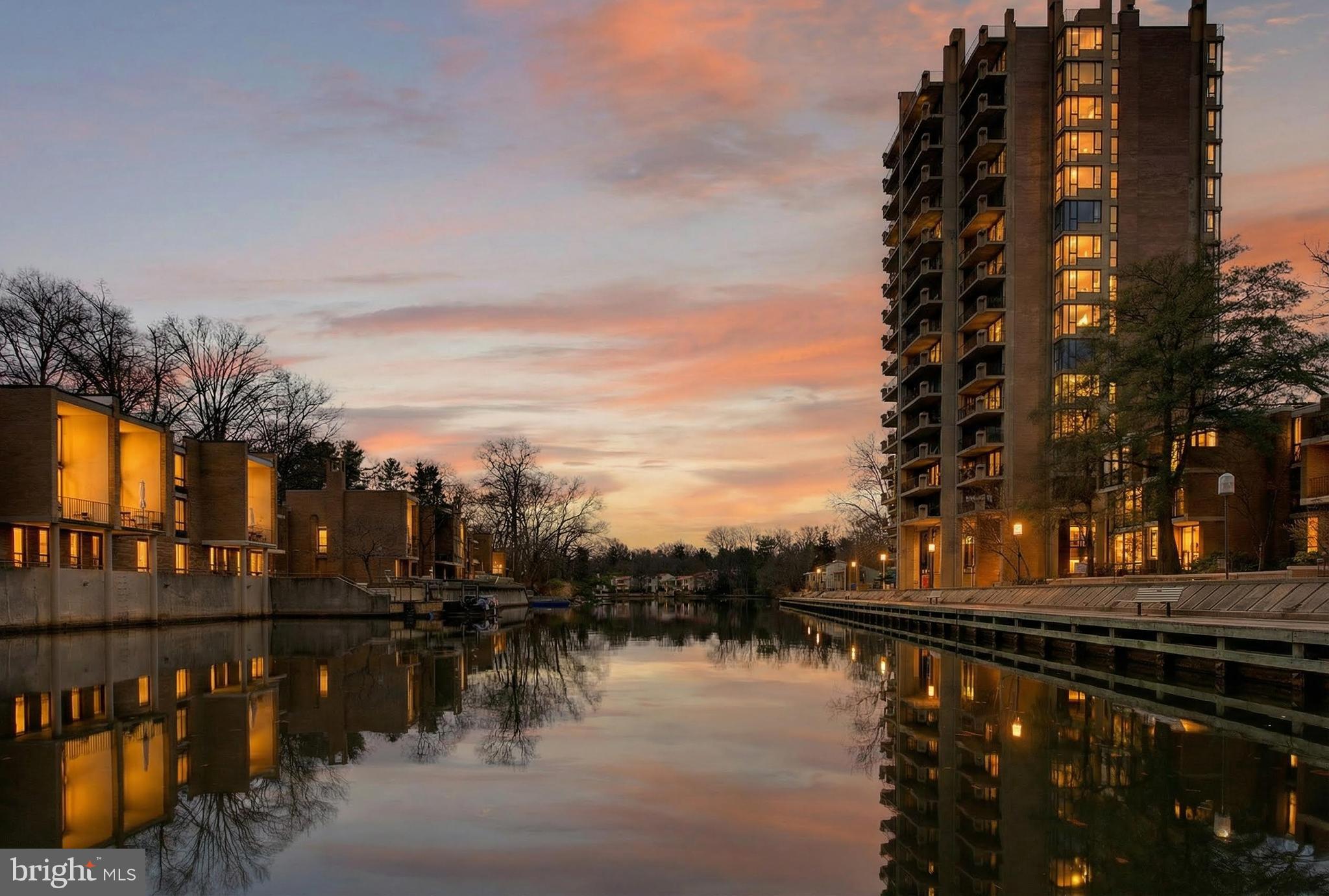 11400 WASHINGTON PLAZA W 1303