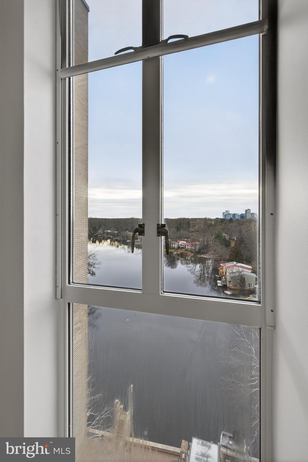 11400 WASHINGTON PLAZA W 1303