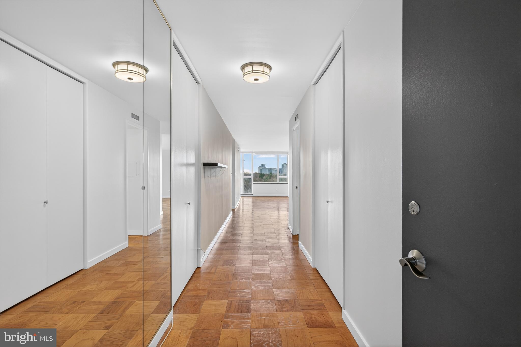 11400 WASHINGTON PLAZA W 1303