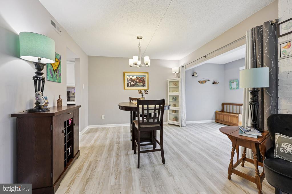 1534 MOORINGS DRIVE 7A/2A