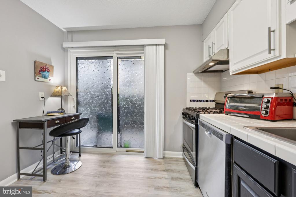 1534 MOORINGS DRIVE 7A/2A