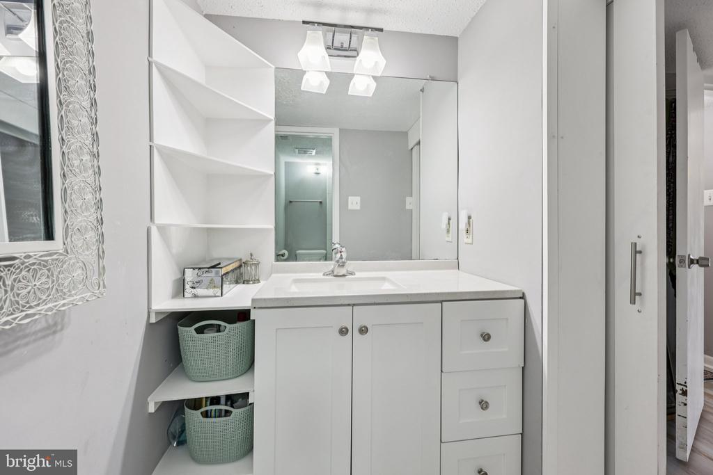 1534 MOORINGS DRIVE 7A/2A