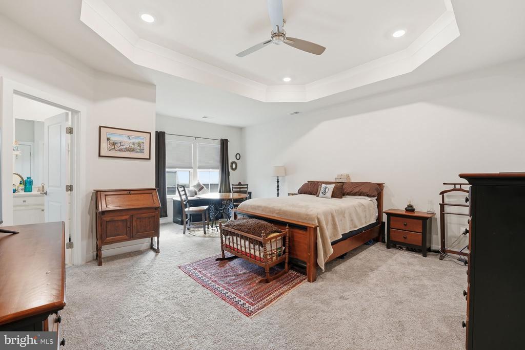 2338 WATER PROMENADE AVENUE 2F