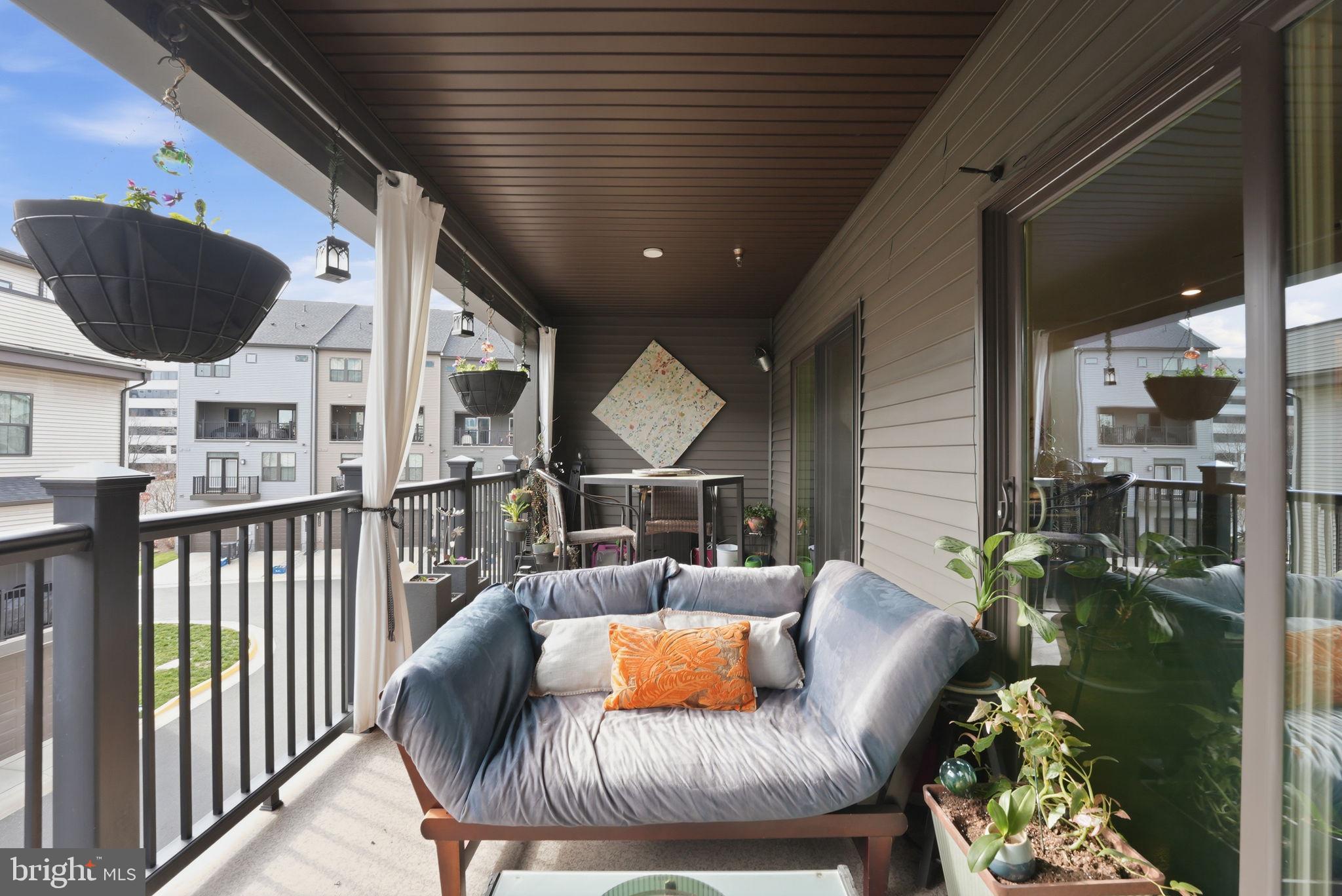 2338 WATER PROMENADE AVENUE 2F