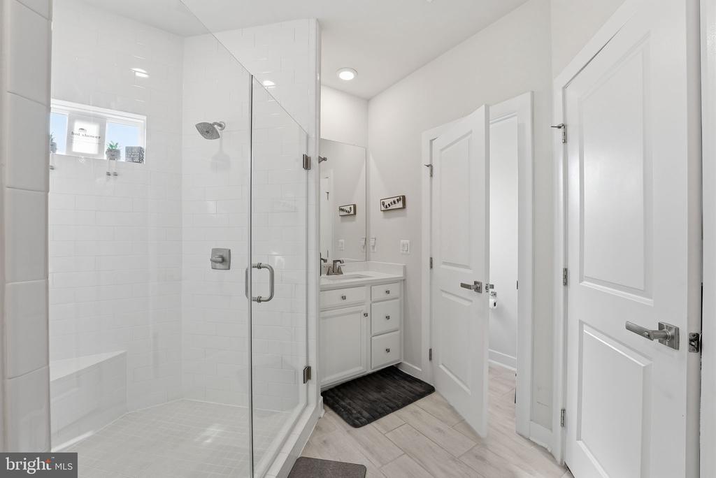 2338 WATER PROMENADE AVENUE 2F