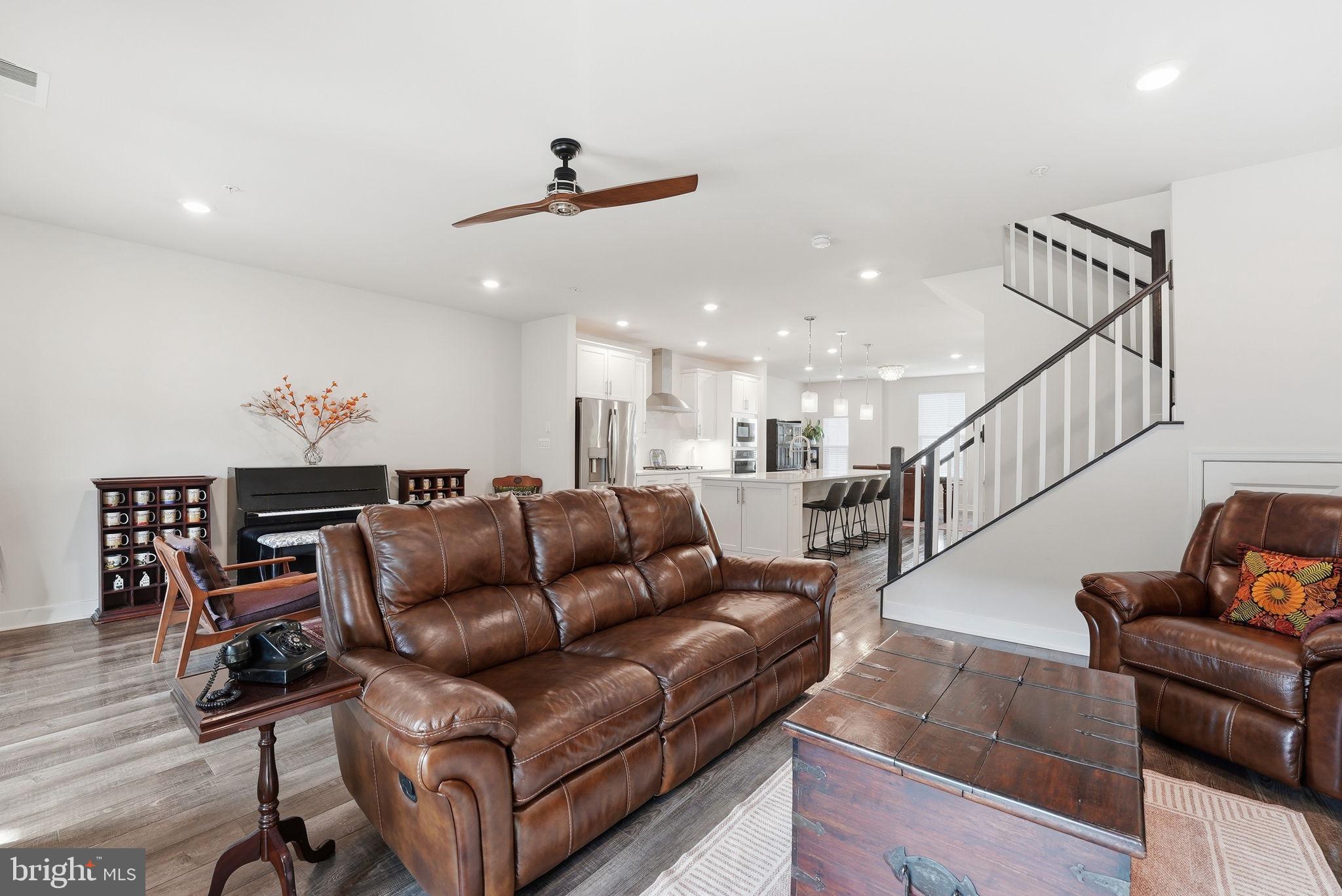 2338 WATER PROMENADE AVENUE 2F