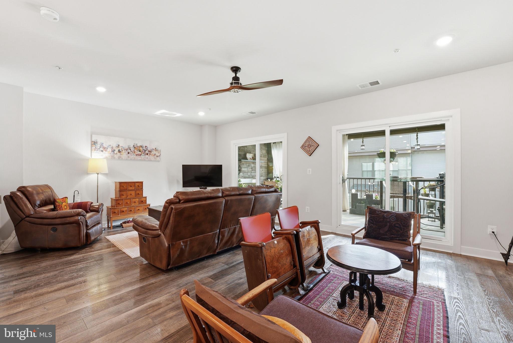 2338 WATER PROMENADE AVENUE 2F