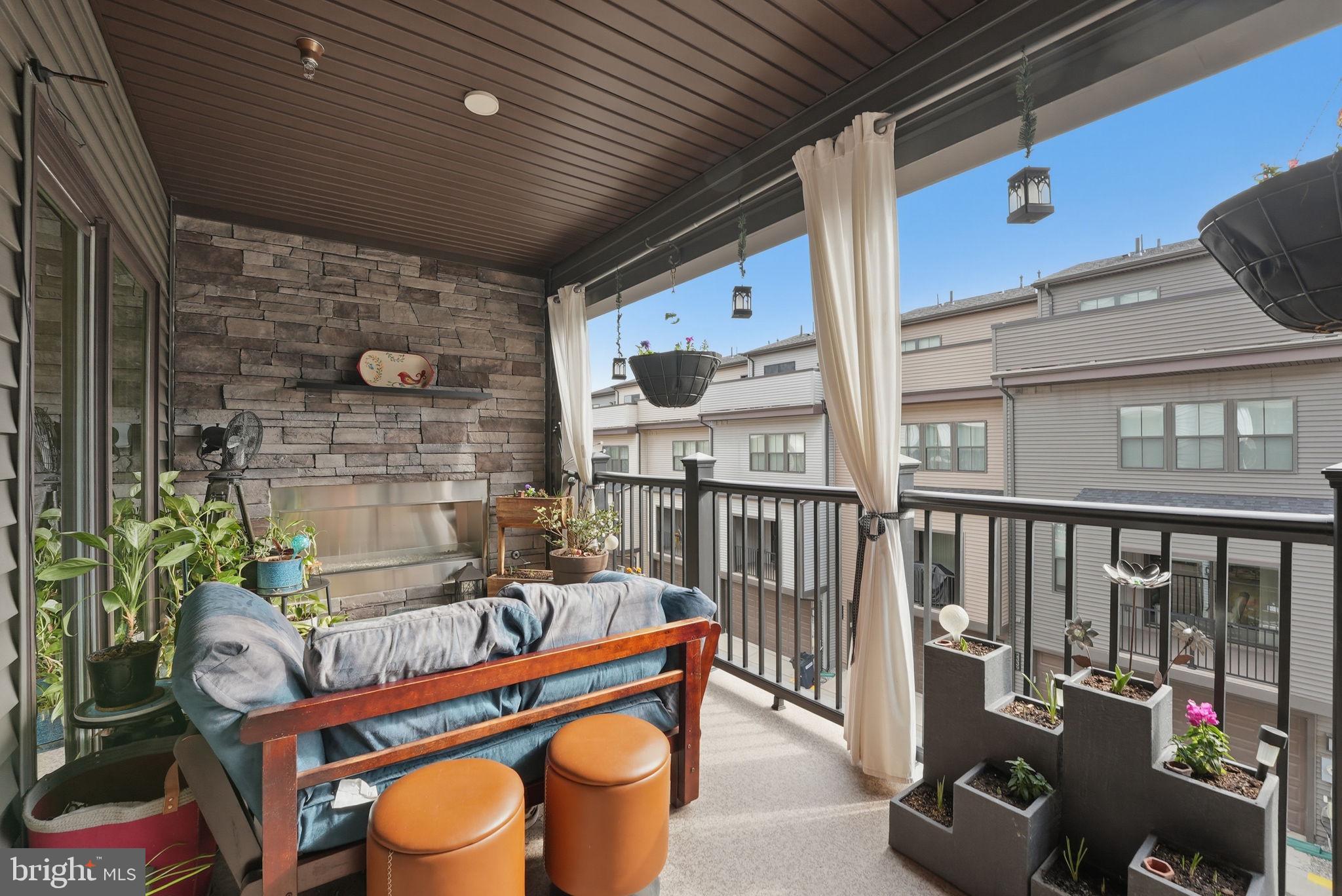 2338 WATER PROMENADE AVENUE 2F