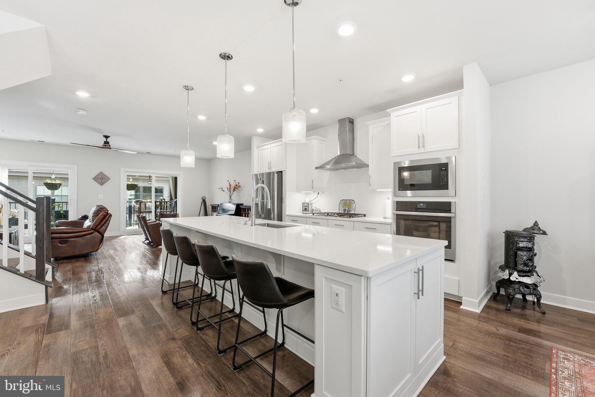 2338 WATER PROMENADE AVENUE 2F