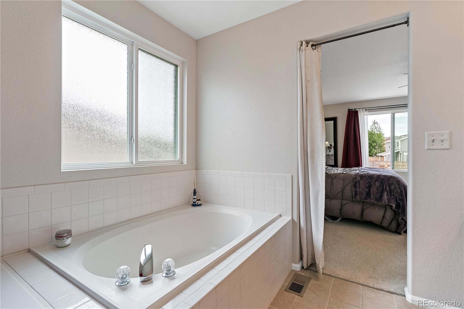 5015 Bayou Gulch Street