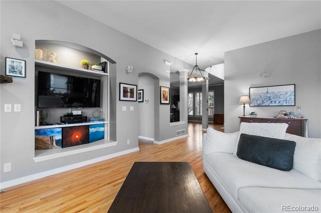 446 Angus Way