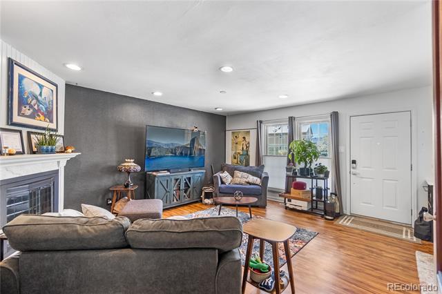 6650 E Arizona Avenue Unit: 145