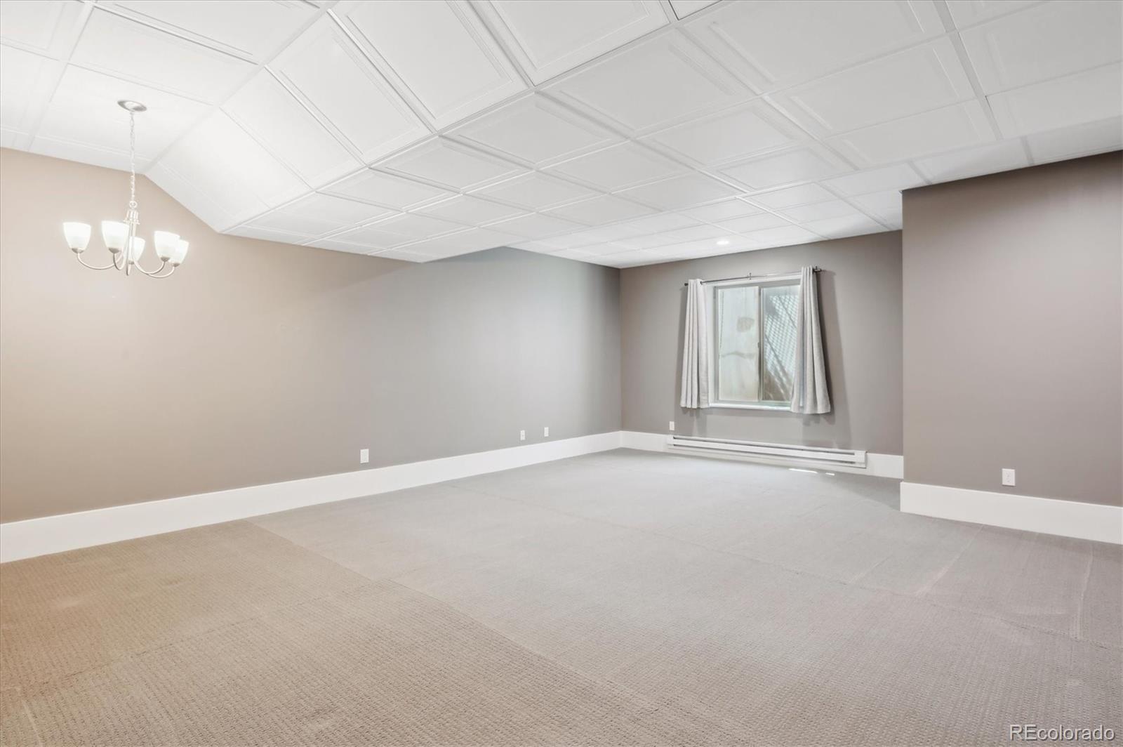 11904 Barrentine Loop