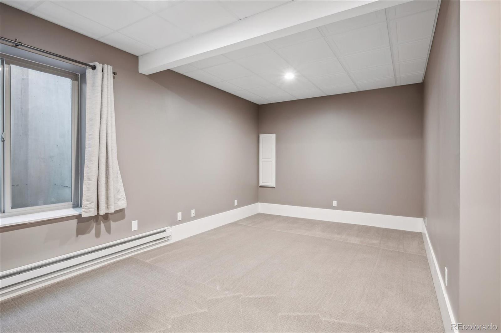 11904 Barrentine Loop