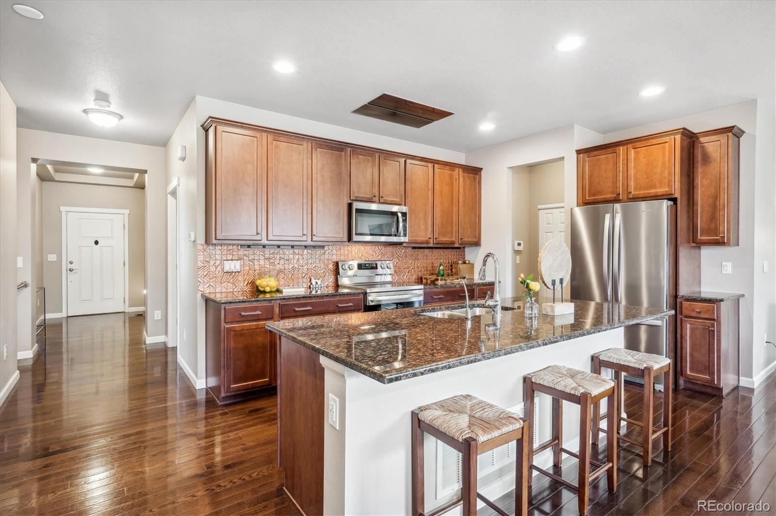 11904 Barrentine Loop