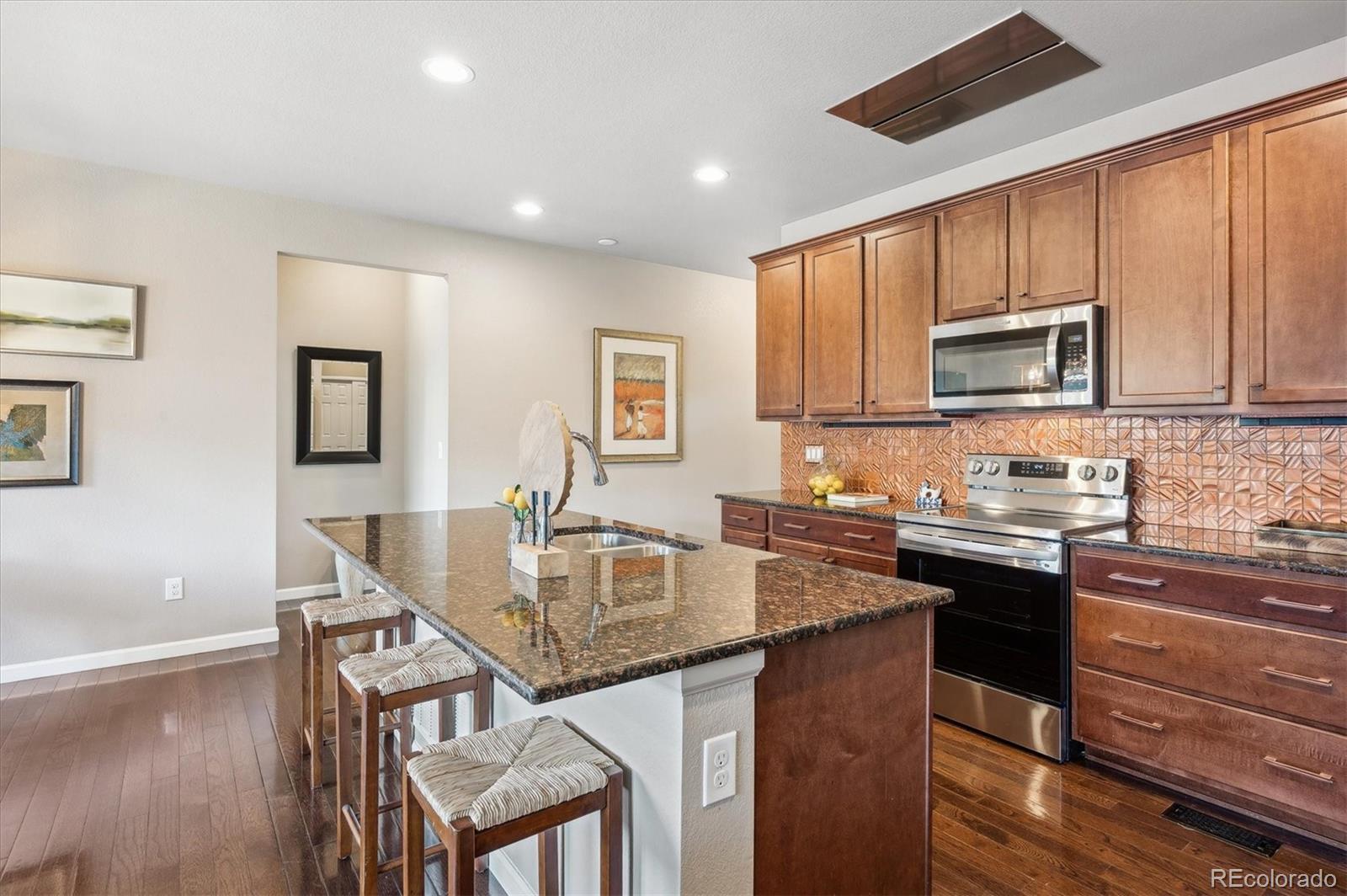 11904 Barrentine Loop