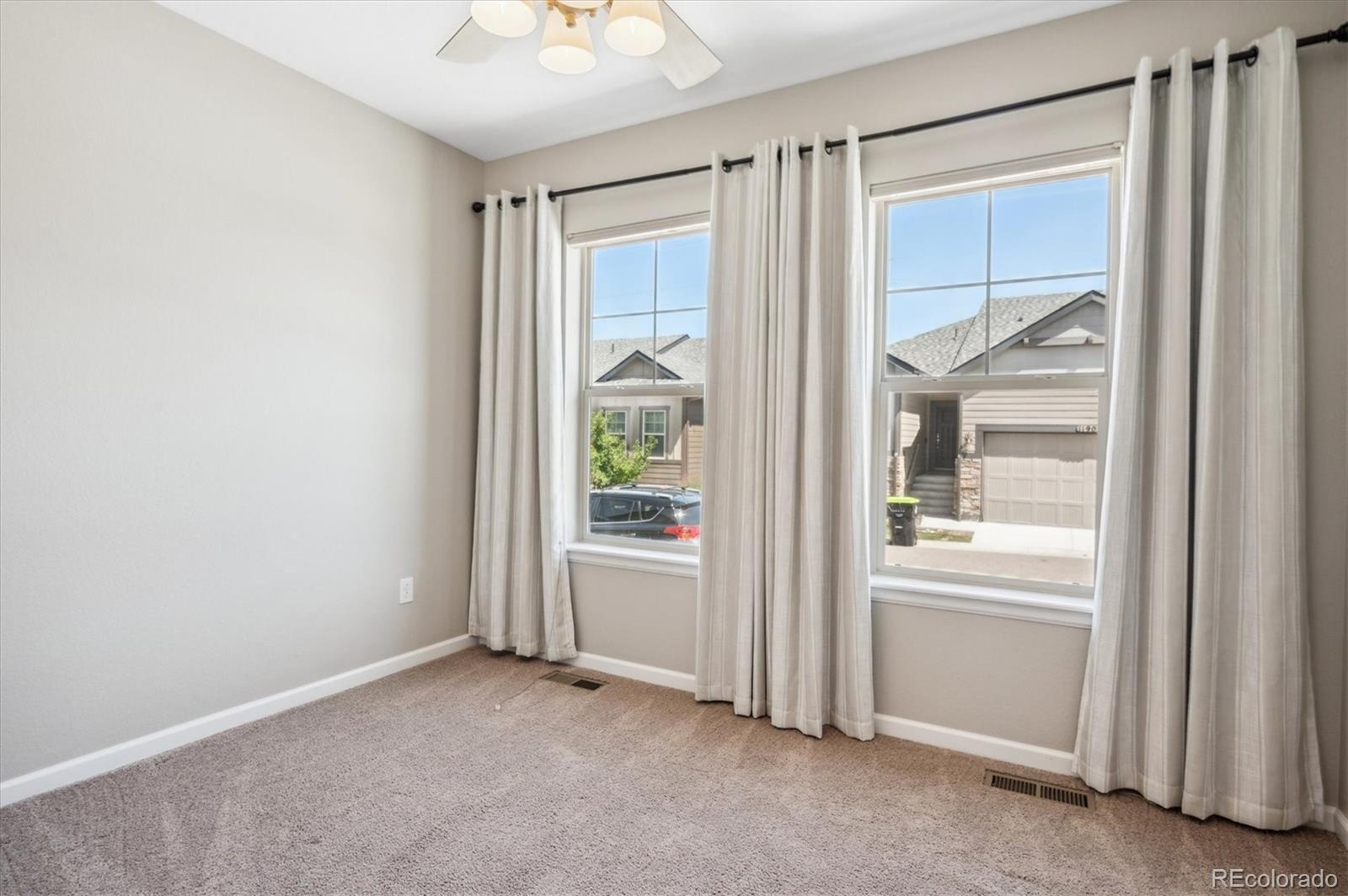 11904 Barrentine Loop