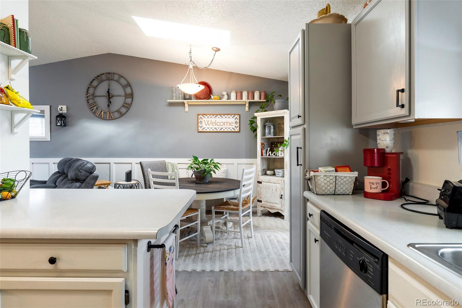 157 S Quicksilver Avenue