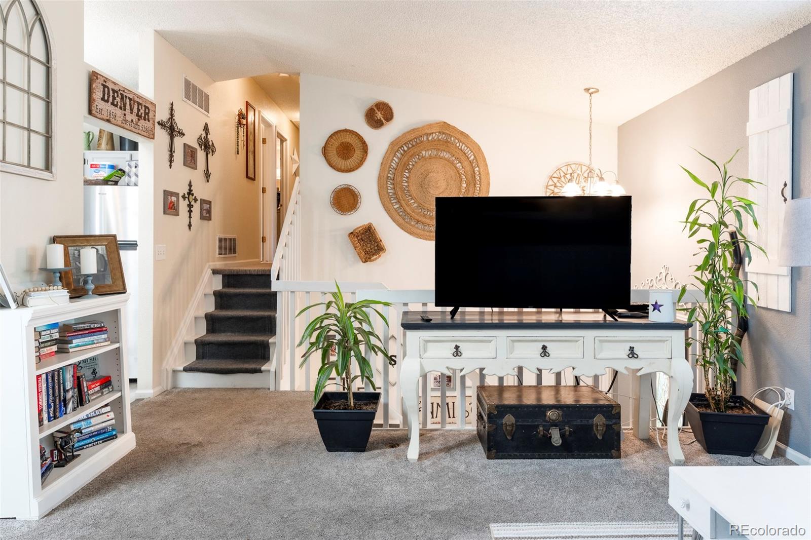 157 S Quicksilver Avenue