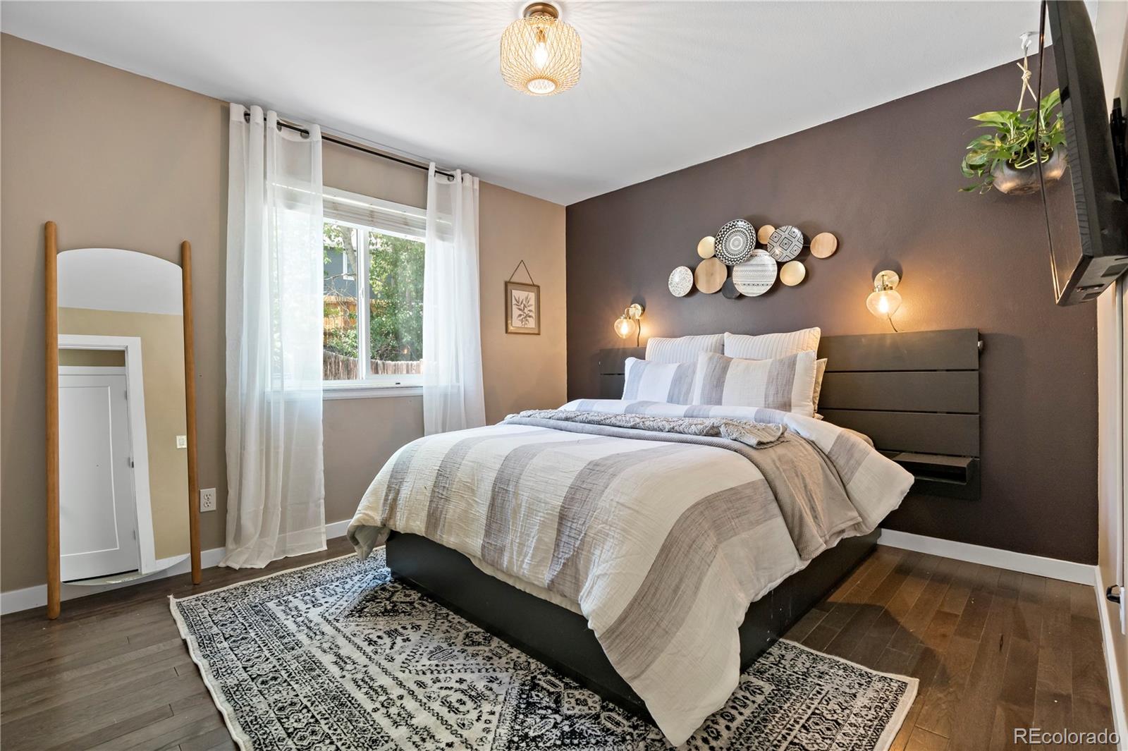 4585 S Salida Street