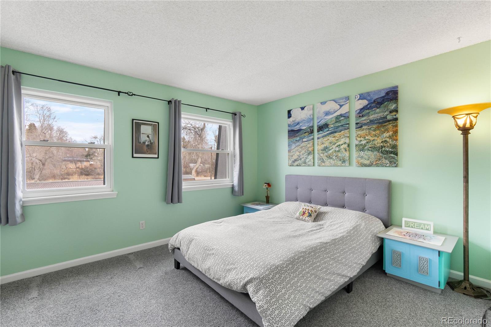 488 E Highline Circle