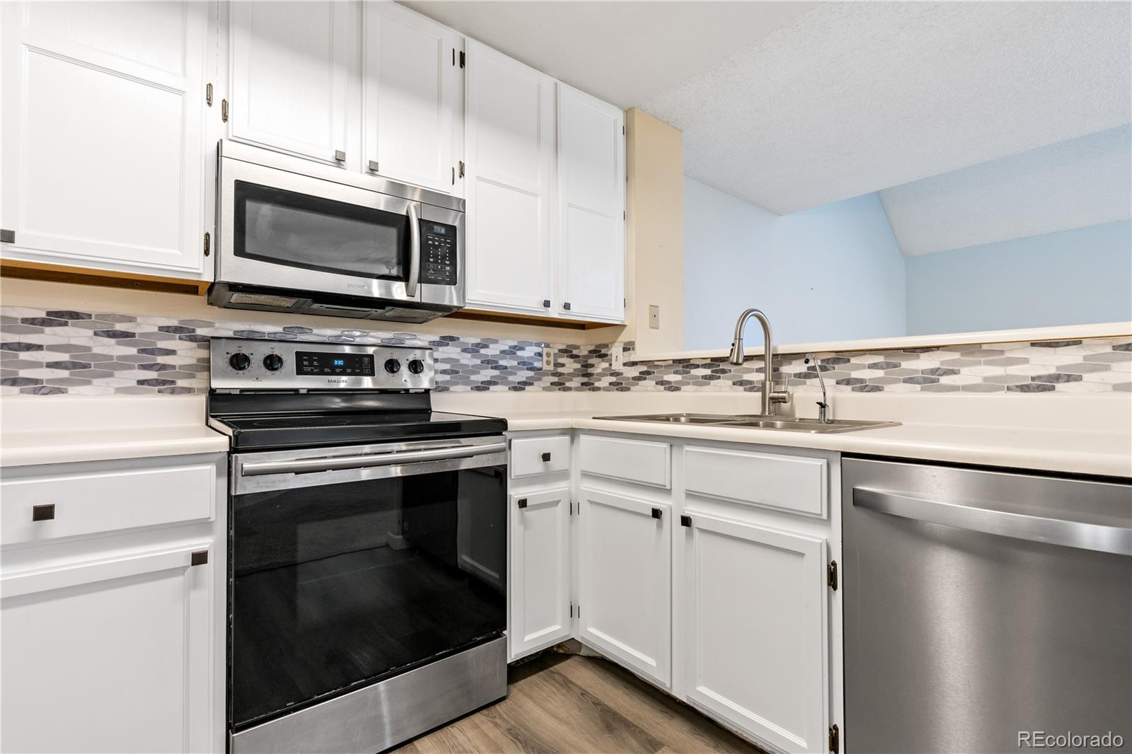 12414 E Tennessee Circle