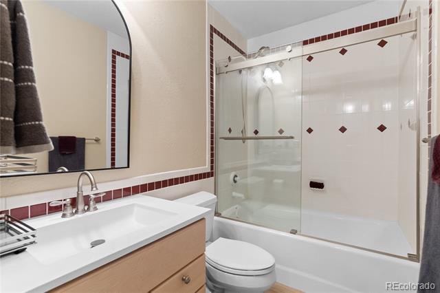 1805 Senecio Drive
