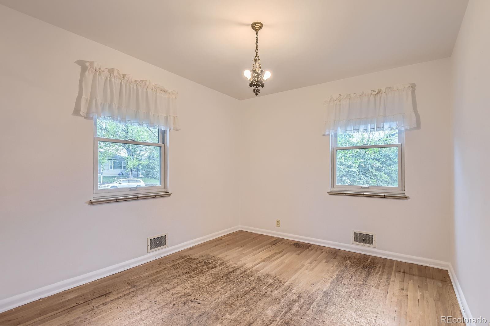 5370 S Sherman Street